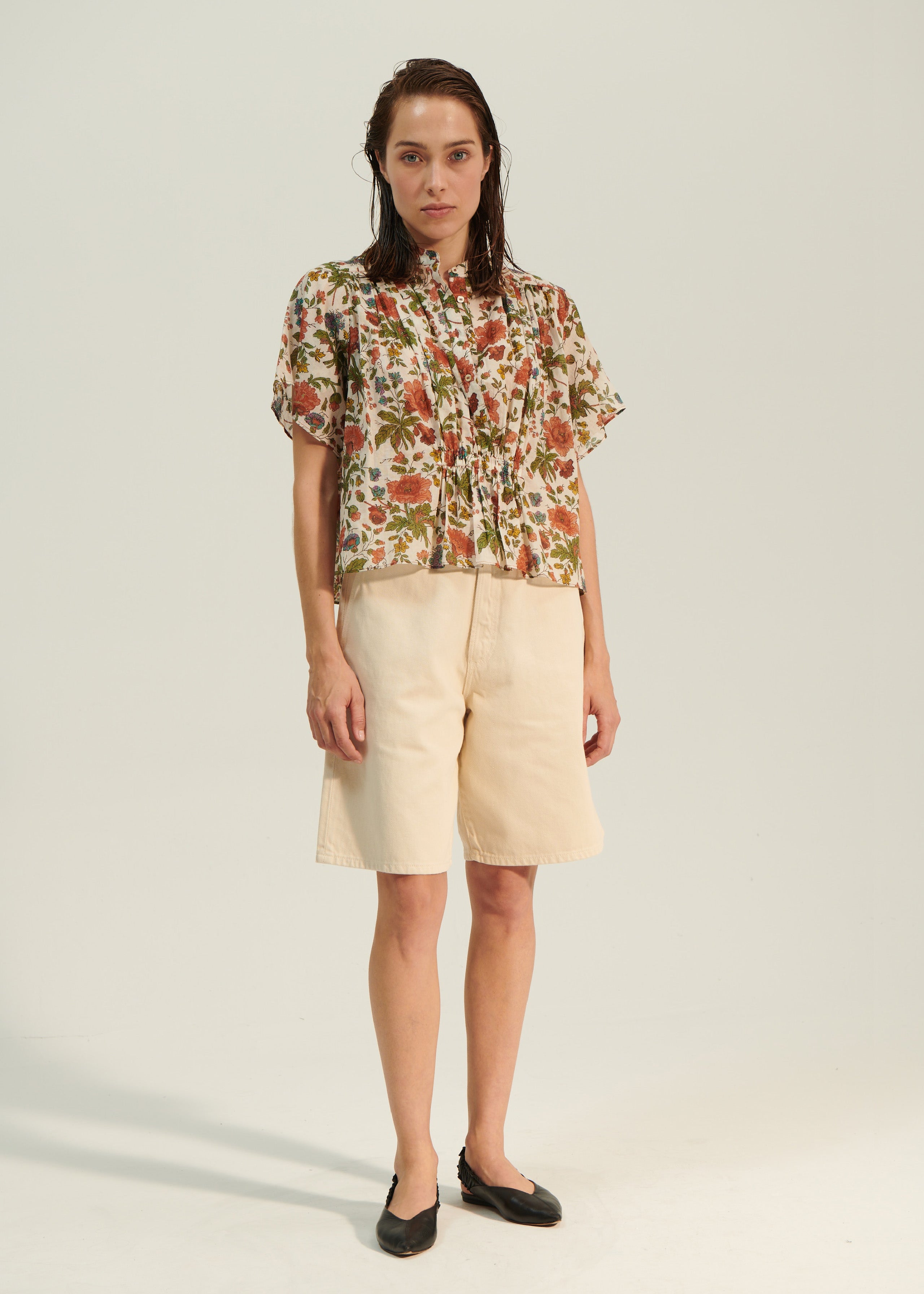 SHORT SIENNE