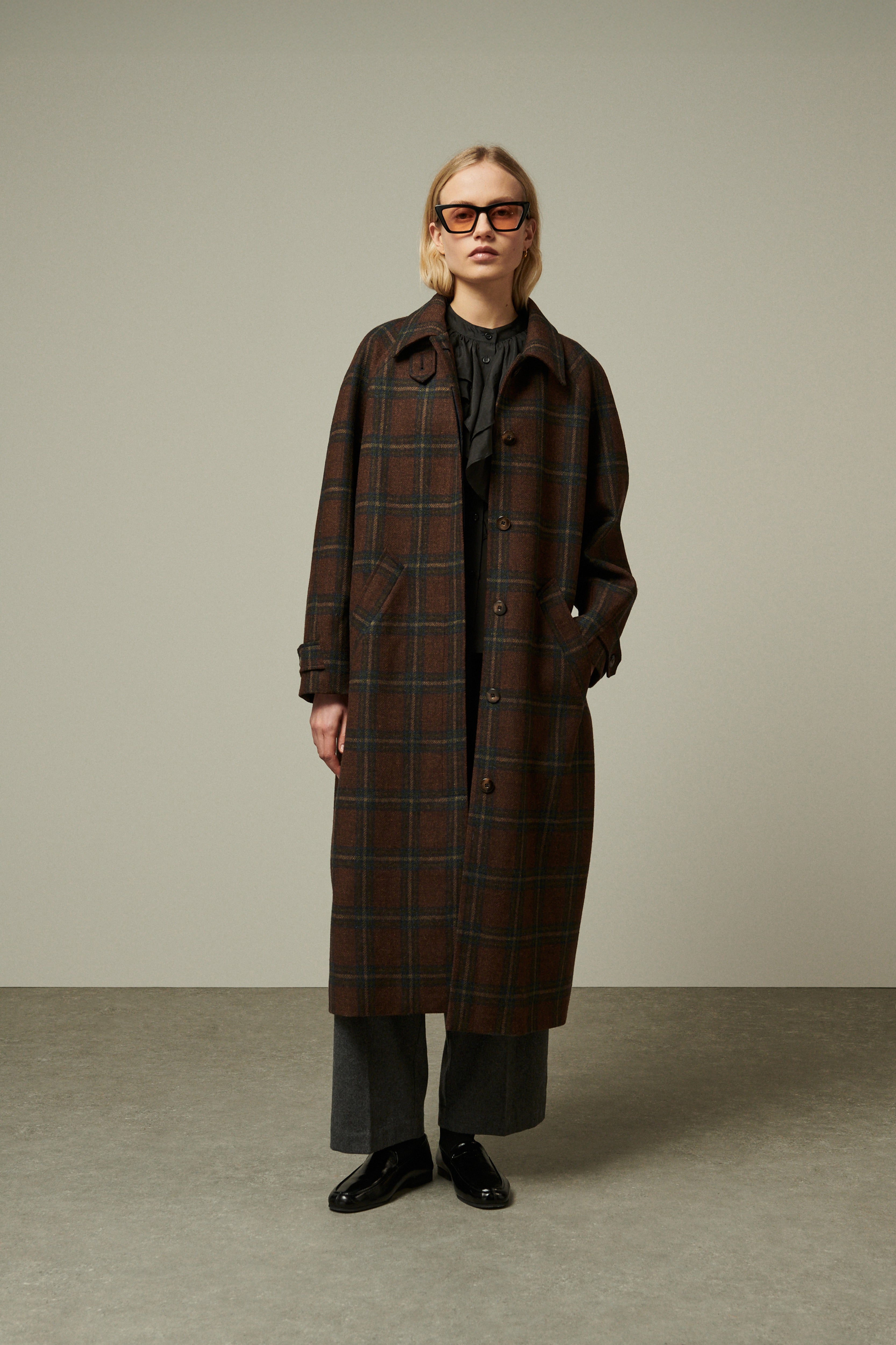 MANTEAU AVEDON A CARREAUX